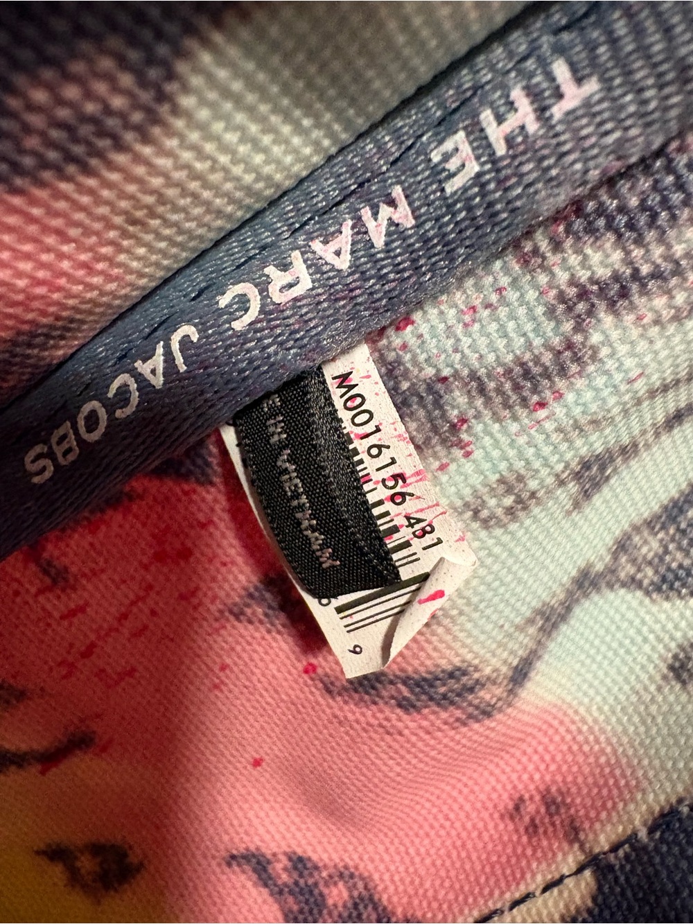 Large Marc Jacobs “Marbled Rainbow” 🌈 THE TOTE BAG w/Gold Leaf Lettering - Picture 12 of 12